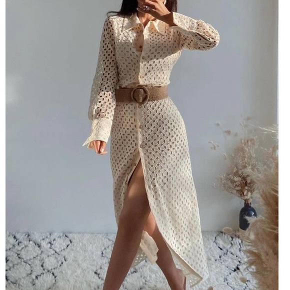 ZARA Embroidered Dress Openwork Buttons - Picture 2 of 7